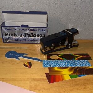 Pick a palooza pick maker